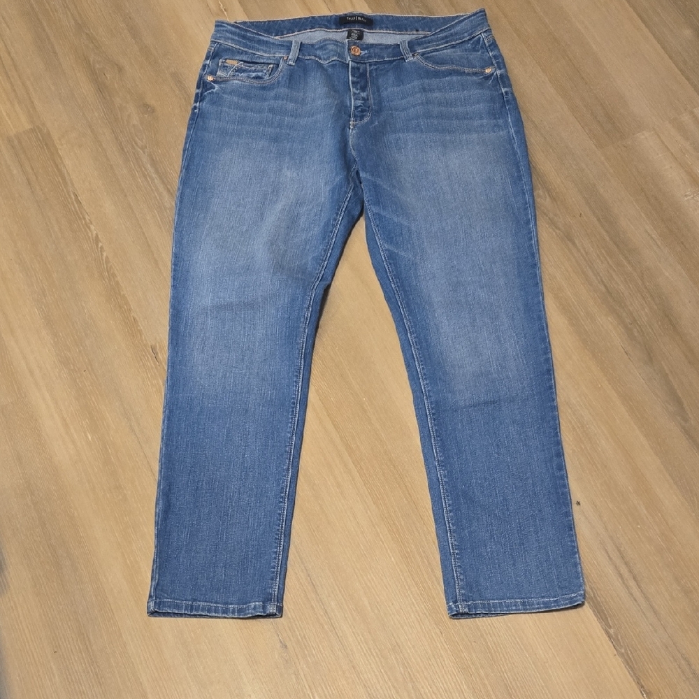 White House Black Market Straight Leg Blue Jeans